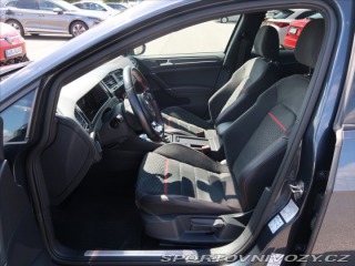 Volkswagen Golf 2,0 TSi GTi Performance Č 2019