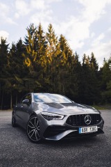 Mercedes-Benz CLA 35 AMG