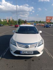 Toyota Avensis 2,0 D-4D, TOP stav, 117