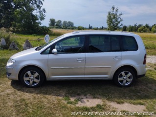 Volkswagen Ostatní modely Touran 2,0   TDI 103 kW DSG face 1800