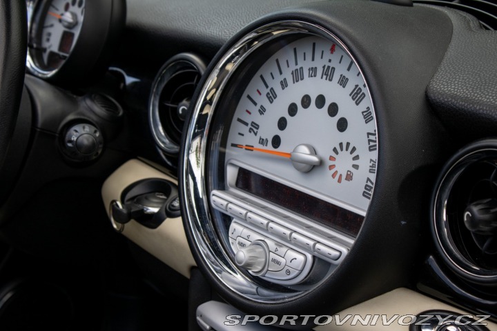 Mini Cooper Cooper 1.6i, 88kW, M6 / 2009