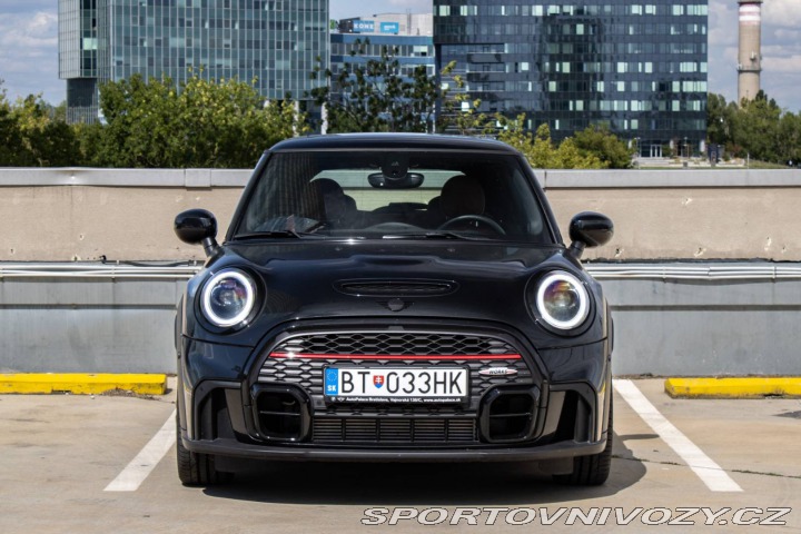 Mini Cooper John Cooper Works  1. maj 2024