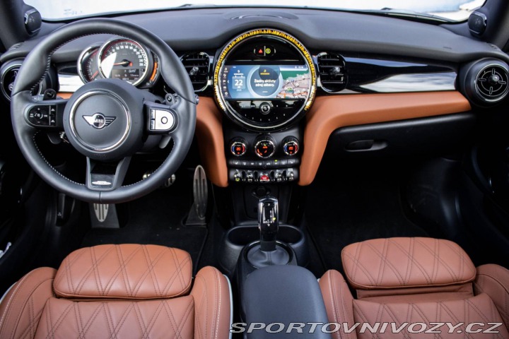 Mini Cooper John Cooper Works  1. maj 2024