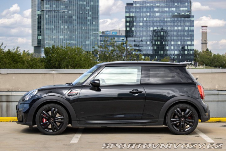 Mini Cooper John Cooper Works  1. maj 2024