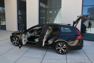 Volvo V60 2024