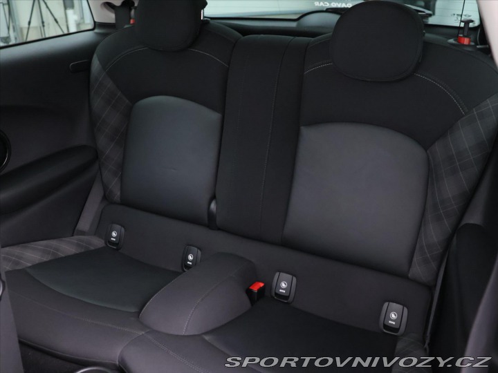 Mini Cooper 1,5 TURBO CZ ORIG ALU AUT 2015