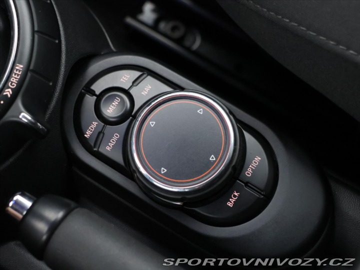 Mini Cooper 1,5 TURBO CZ ORIG ALU AUT 2015