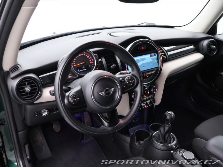 Mini Cooper 1,5 TURBO CZ ORIG ALU AUT 2015