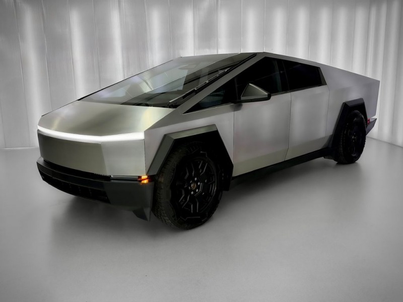 Tesla Ostatní modely AWD 438 KW, VZDUCH, AUTOP