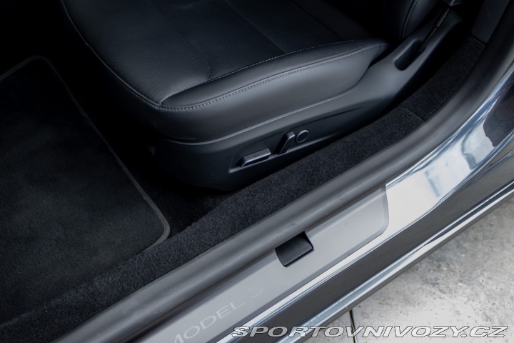 Tesla Model 3 AWD Long Range/ v Záruka 2023