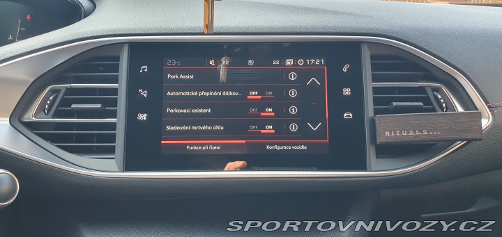 Peugeot 308 GTi 1,6 193 kW 1. MAJITEL 2021