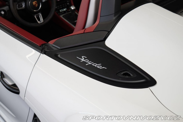 Porsche 718 718 Spyder PCCB/PPF/Záruk 2020