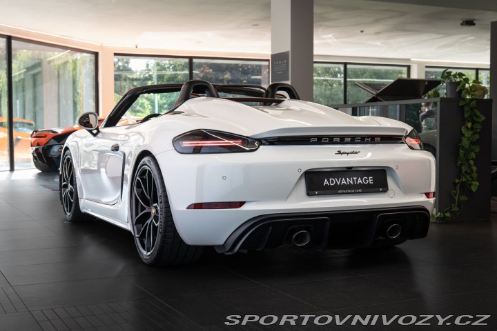 Porsche 718 718 Spyder PCCB/PPF/Záruk 2020