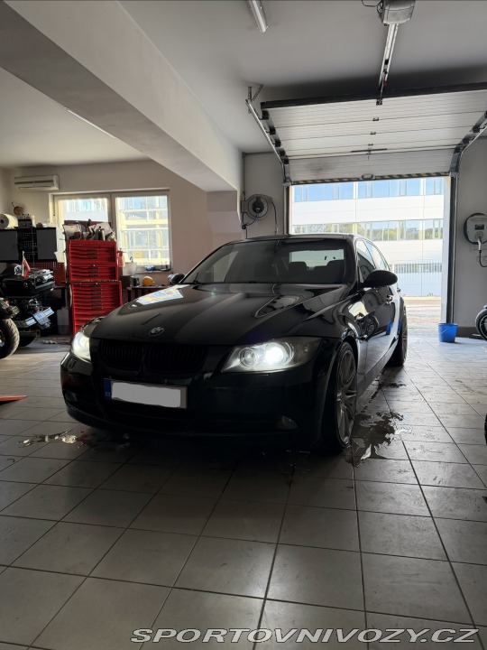 BMW 3 E90 325i 2008