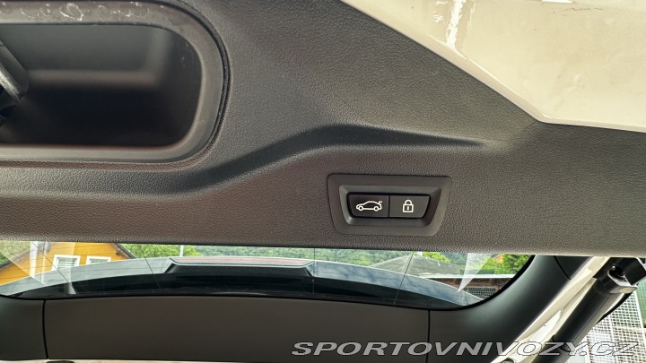 BMW X5 xDrive 40i M-Packet, ČR, 2022
