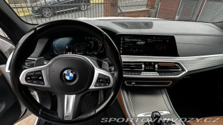 BMW X5 xDrive 40i M-Packet, ČR, 2022