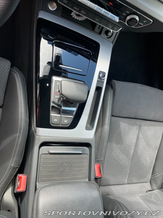 Audi Ostatní modely Q5 40 TDI S-line 150 kW 1800