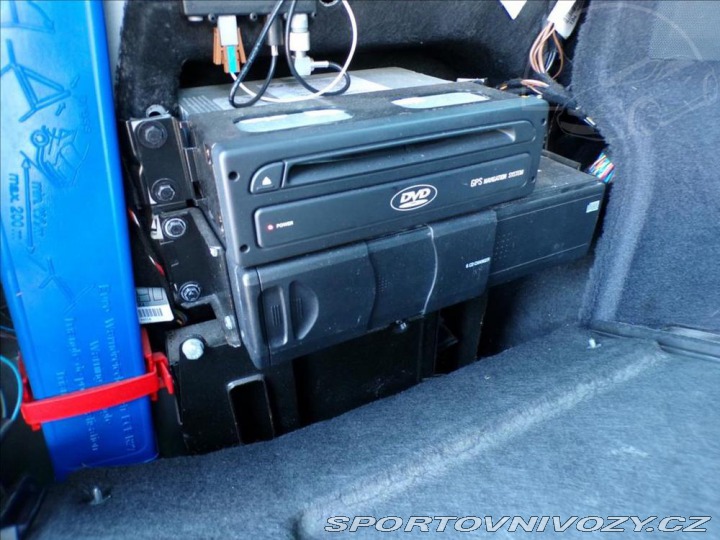 BMW 3 320 I,125kW 2,2 M-PAKET 2003