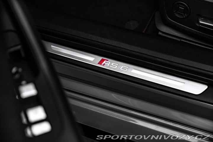 Audi RS6 Avant Dynamic Plus Kerami 2021