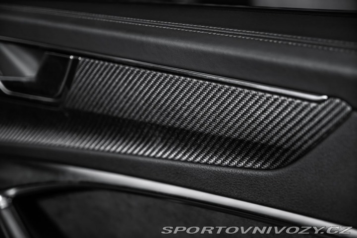 Audi RS6 Avant Dynamic Plus Kerami 2021