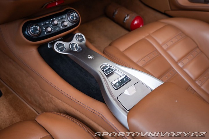 Ferrari California Vyhřívaná sedadla/Keramic 2010