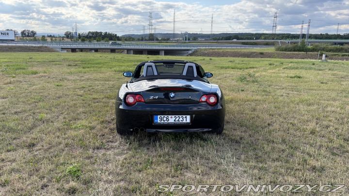 BMW Z4 3.0i manuál 2004