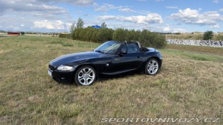 BMW Z4 3.0i manuál 2004