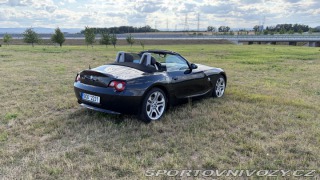 BMW Z4 3.0i manuál 2004