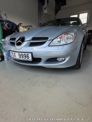 Mercedes-Benz SLK  2004