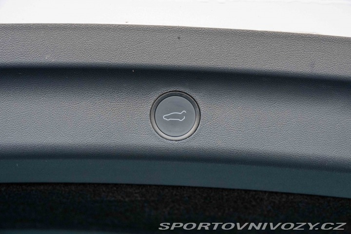 Tesla Model Y Long Range AWD 79kWh 2022