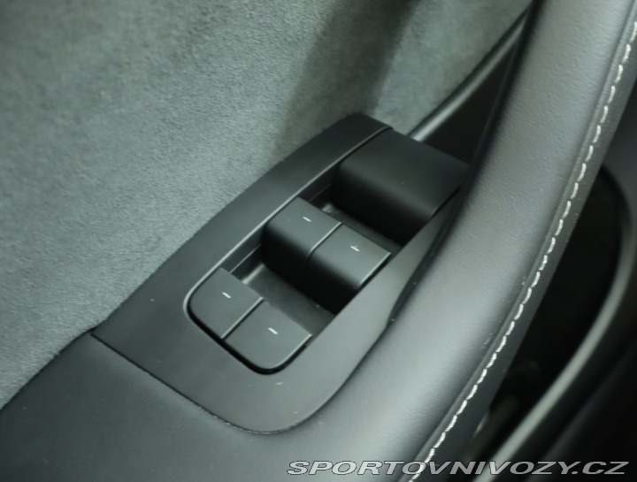 Tesla Model Y Long Range AWD 79kWh 2022