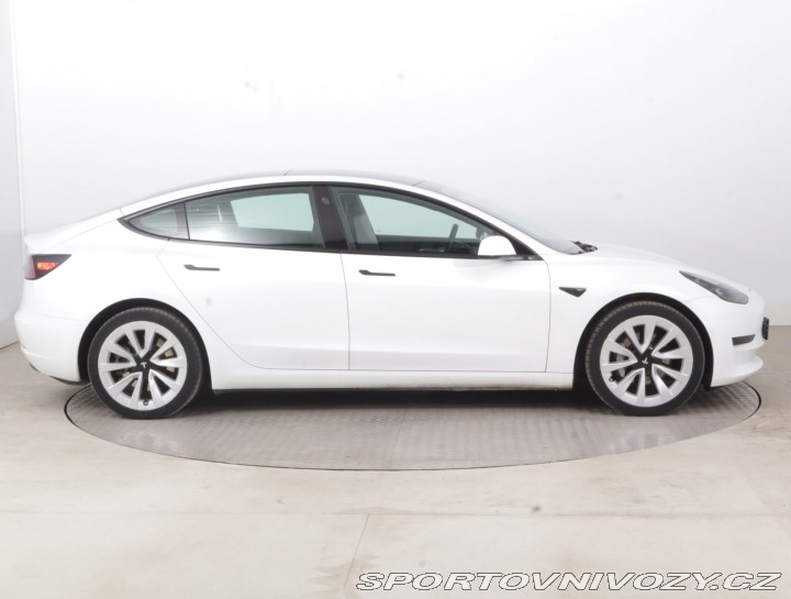 Tesla Model 3 Std Range Plus LFP 2021