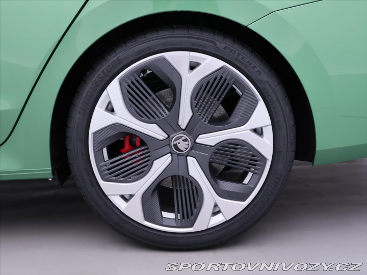 Škoda Octavia RS 2,0 TSI DSG RS DPH 1.maj 2026