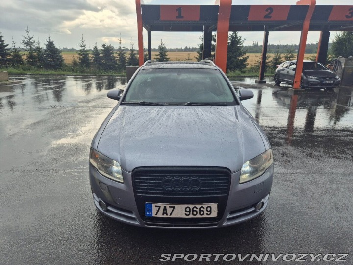 Audi A4 2,0   b7 1800