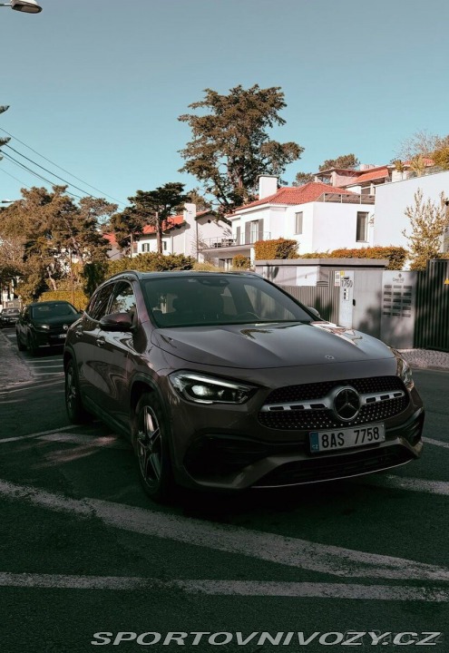 Mercedes-Benz Ostatní modely GLA 2,0   200 d 4MATIC AMG Li 1800