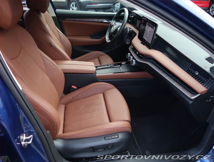Škoda Superb 2.0 TSI 2024