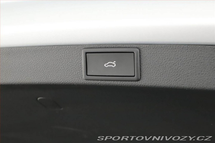 Škoda Octavia RS RS 2.0 TSI, RS, Navigace 2025