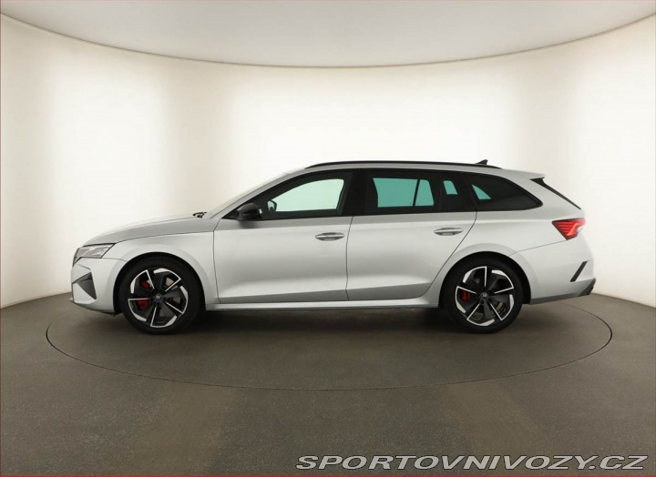 Škoda Octavia RS RS 2.0 TSI, RS, Navigace 2025