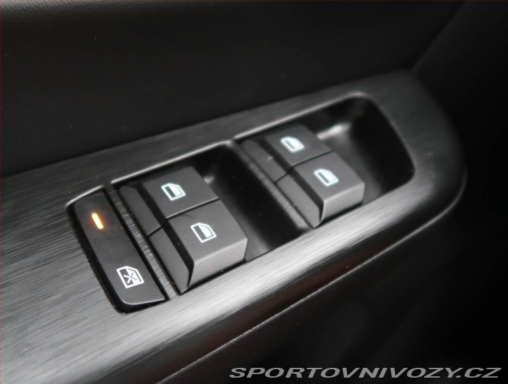 MG ZS Exclusive Hybrid+ 2025