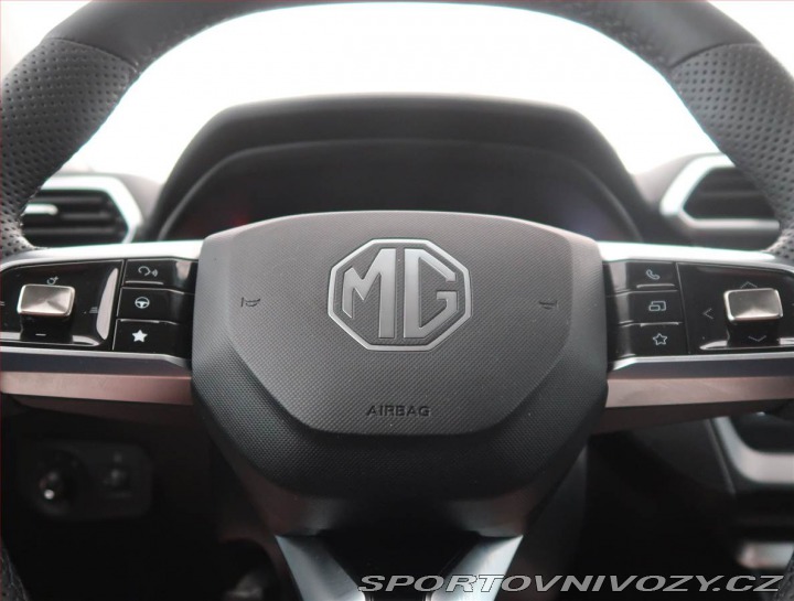 MG ZS Exclusive Hybrid+ 2025