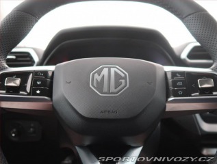 MG ZS Exclusive Hybrid+ 2025