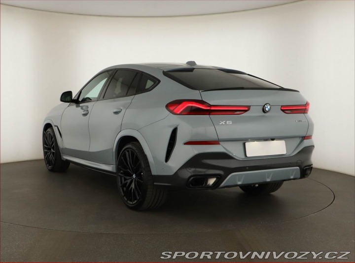 BMW X6 xDrive30d 2025