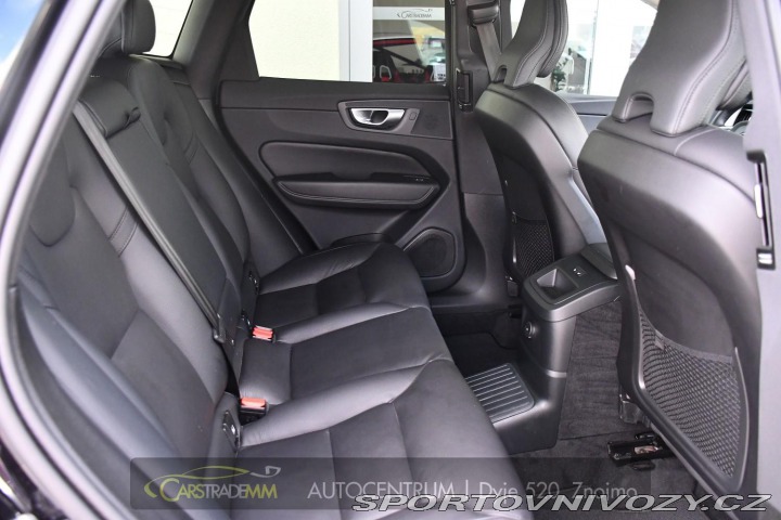 Volvo Ostatní modely XC60 2.0T8 R-Desing RECHARGE 2023
