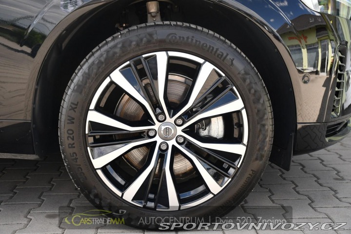 Volvo Ostatní modely XC60 2.0T8 R-Desing RECHARGE 2023
