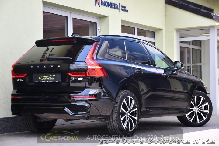 Volvo Ostatní modely XC60 2.0T8 R-Desing RECHARGE 2023