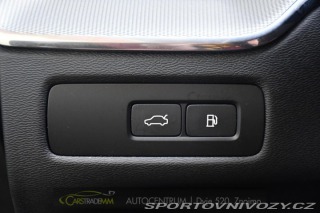 Volvo Ostatní modely XC60 2.0T8 R-Desing RECHARGE 2023