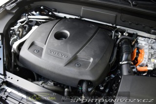 Volvo Ostatní modely XC60 2.0T8 R-Desing RECHARGE 2023