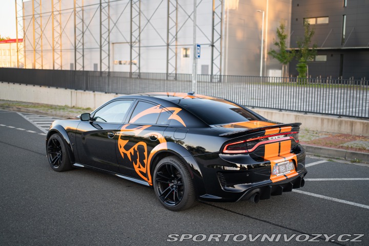 Dodge Charger 6.2 SRT HELLCAT-REZERVACE 2022