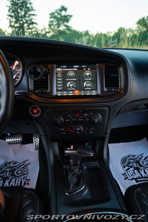 Dodge Charger 6.2 SRT HELLCAT-REZERVACE 2022