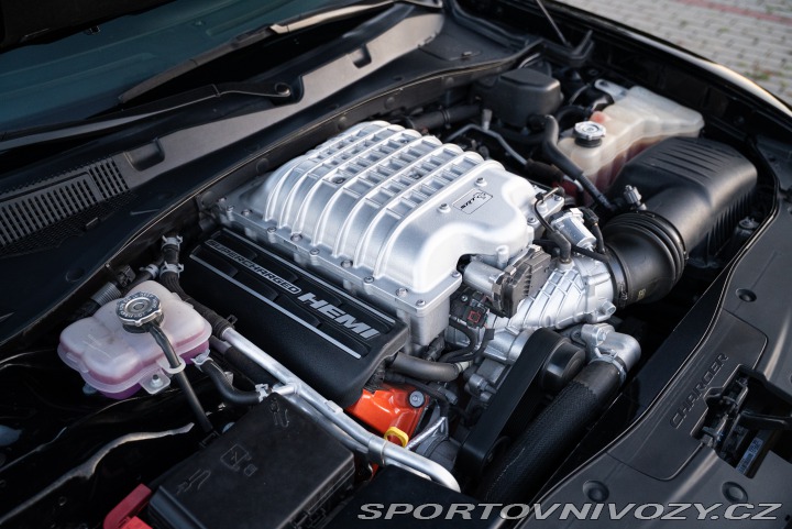 Dodge Charger 6.2 SRT HELLCAT-REZERVACE 2022